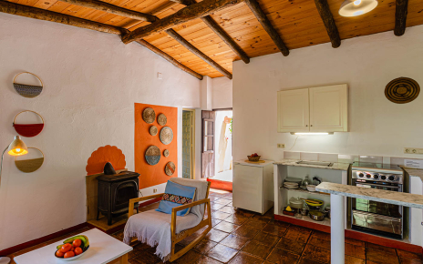 Open plan kitchen / dining / living area